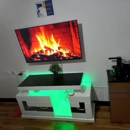 Jacky'S Fully Furnished Apartments Nakuru Eksteriør bilde