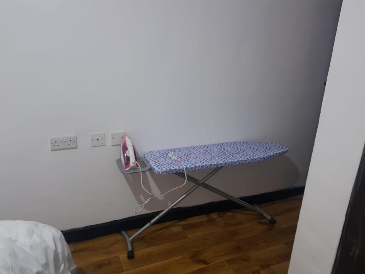 Jacky'S Fully Furnished Apartments Nakuru Eksteriør bilde