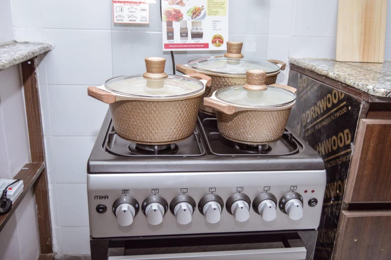 Jacky'S Fully Furnished Apartments Nakuru Eksteriør bilde