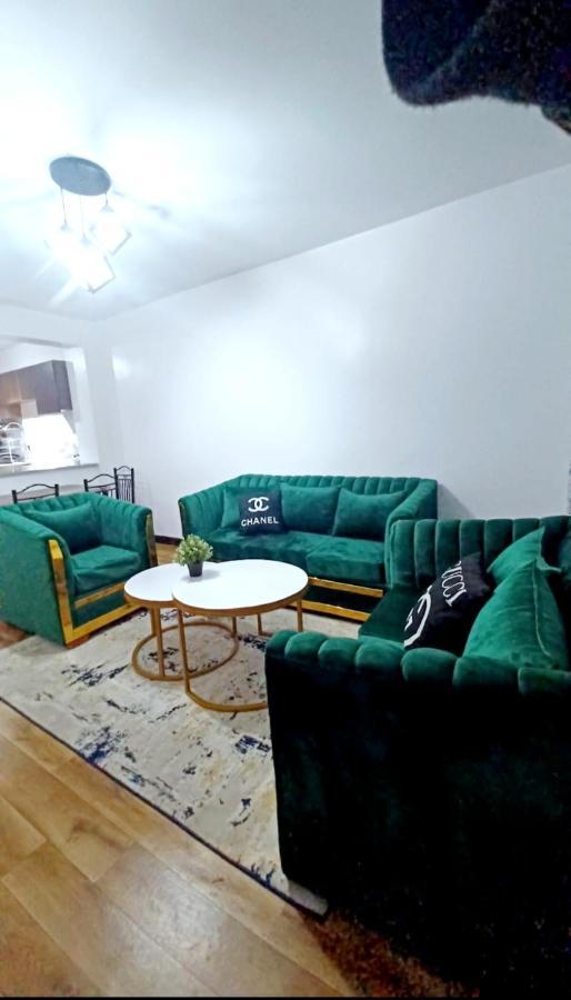 Jacky'S Fully Furnished Apartments Nakuru Eksteriør bilde